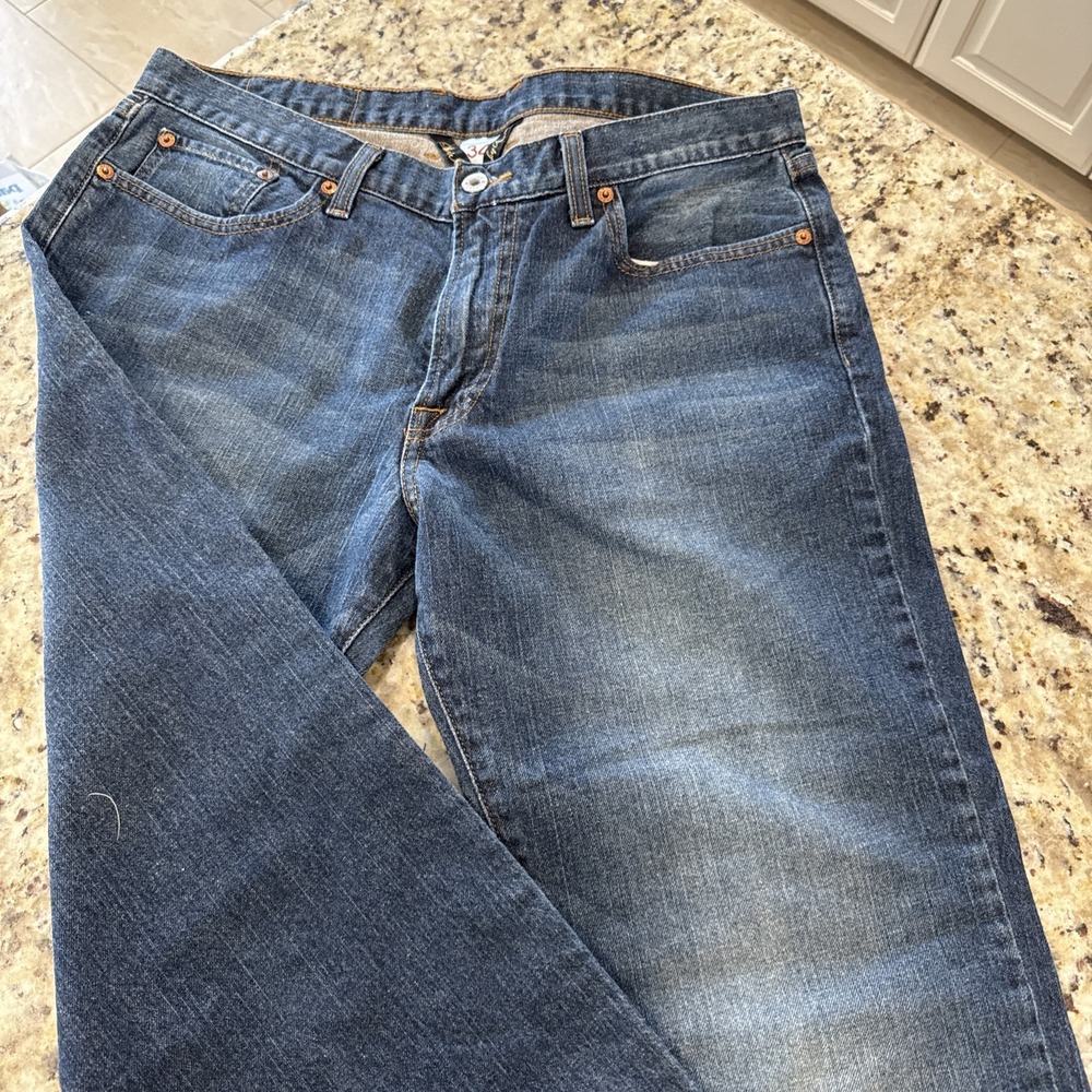 Lucky Brand Jeans Men 34 Blue 165 Straight Hipster Wash Short Inseam Denim. 4097